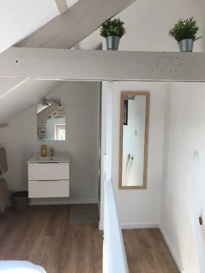 Beau Duplex Dans Longere A 5 Min De La Plage Larmor-Plage Apartment